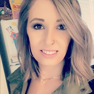 Meet your Posher, Chanelle